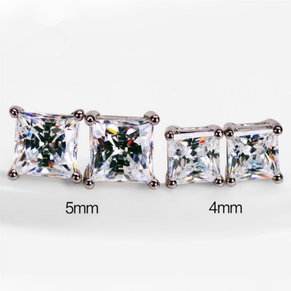 FINAL Princess Cut Diamond Studs - Picture 3 of 3